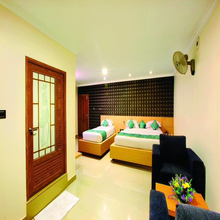 Holiday Hill Hotel & Suites Sultan Bathery Eksteriør billede
