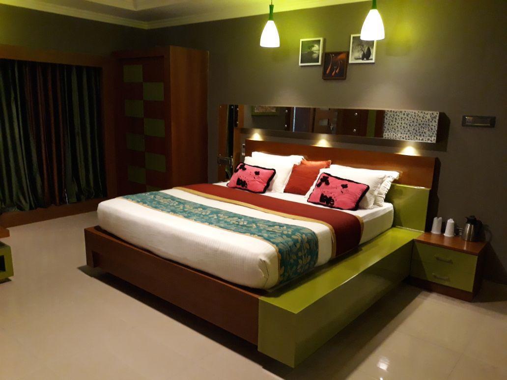 Holiday Hill Hotel & Suites Sultan Bathery Eksteriør billede